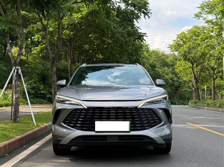 BYD Song L DM-i 112 km Beyond