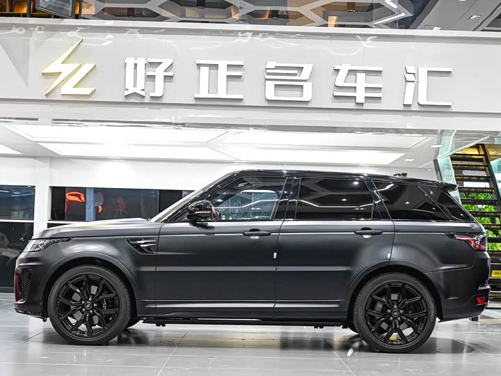 Land Rover Sport