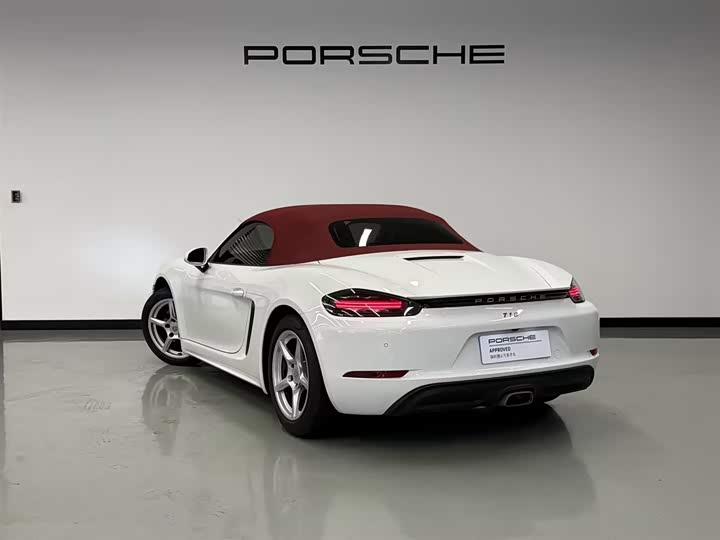 Porsche 718