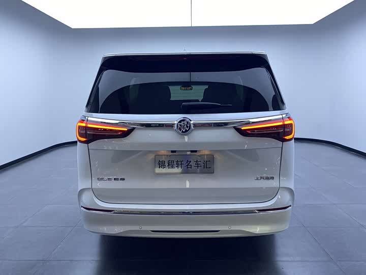 Buick GL8 2023 ESLuzun Luxury
