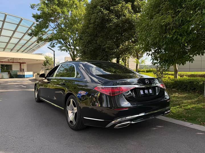 Mercedes-Maybach S-Class