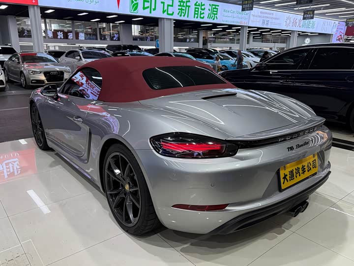 Porsche 718