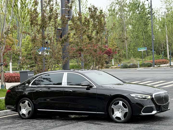 Mercedes-Maybach S-Class