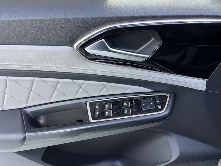 Volkswagen Jetta VS7