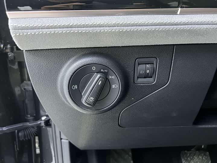 Volkswagen Jetta VS7