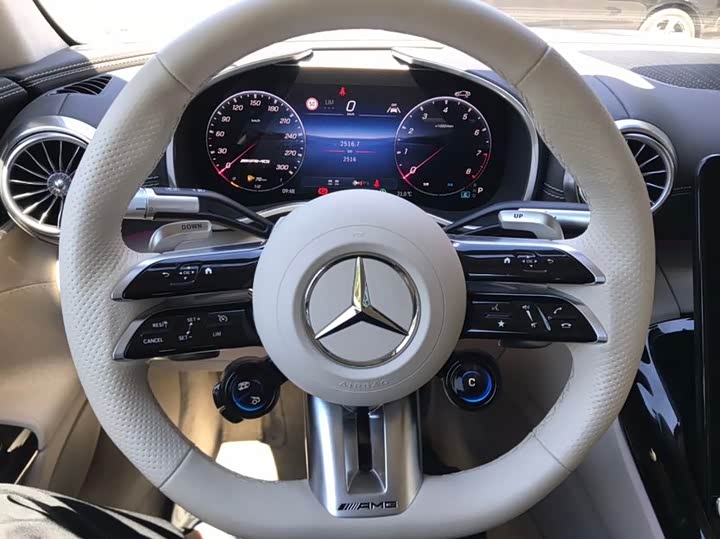 Mercedes-Benz AMG GT