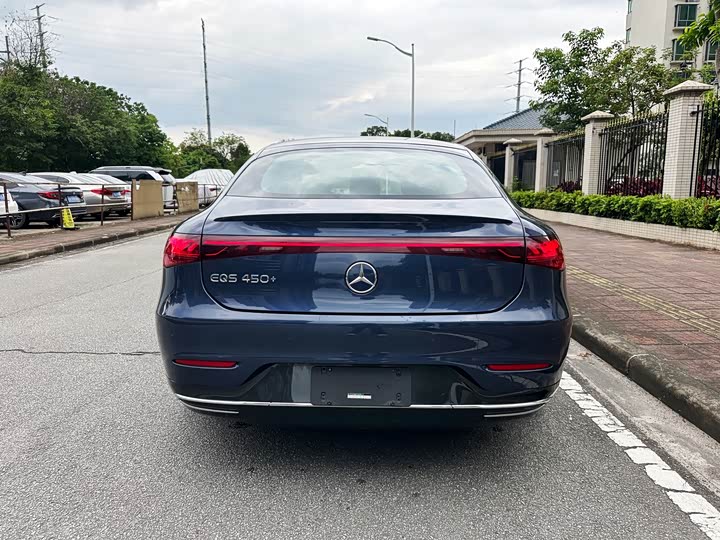 Mercedes-Benz EQS