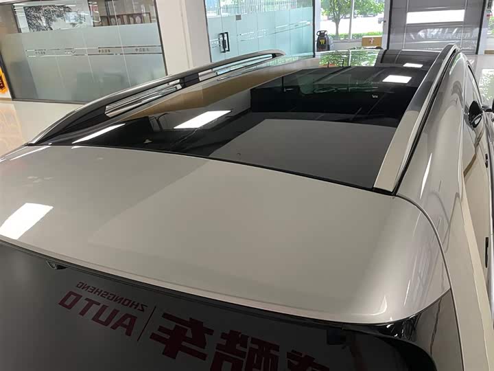 Aito M9 Range-Extended Max 42 kWh 6-Seater