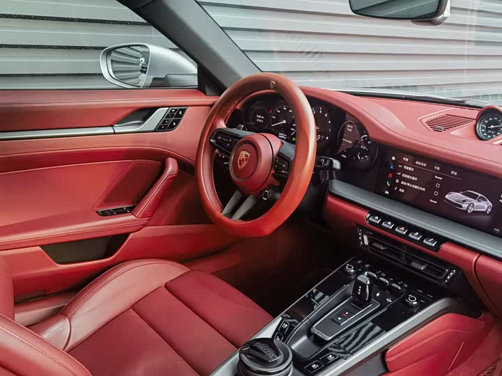 Porsche 911 Carrera
