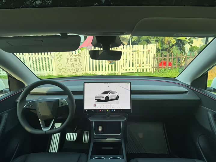 Tesla Model Y RWD
