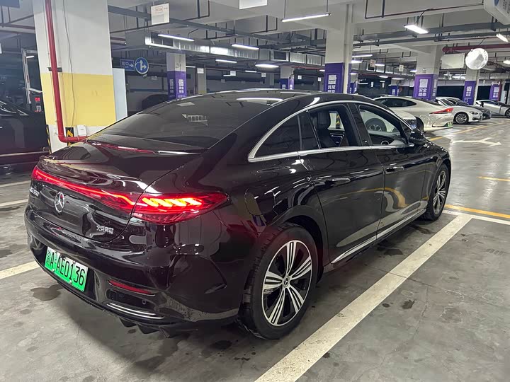 Mercedes-Benz EQE 2022 350 Luxury