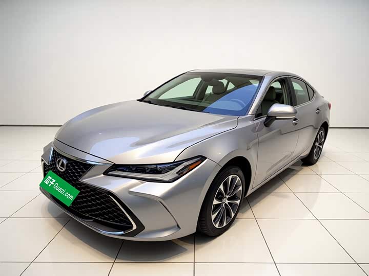 Toyota Avalon 2022