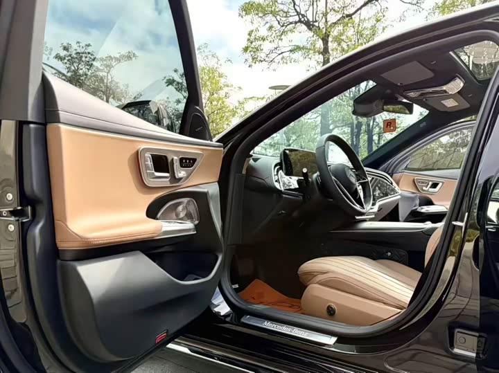 Mercedes-Benz E-Class E 300 L Luxury