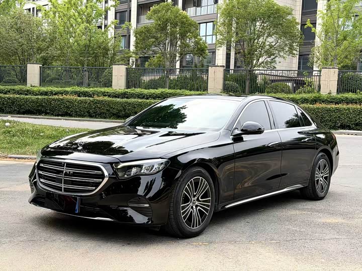 Mercedes-Benz E-Class 2024 E 260 L