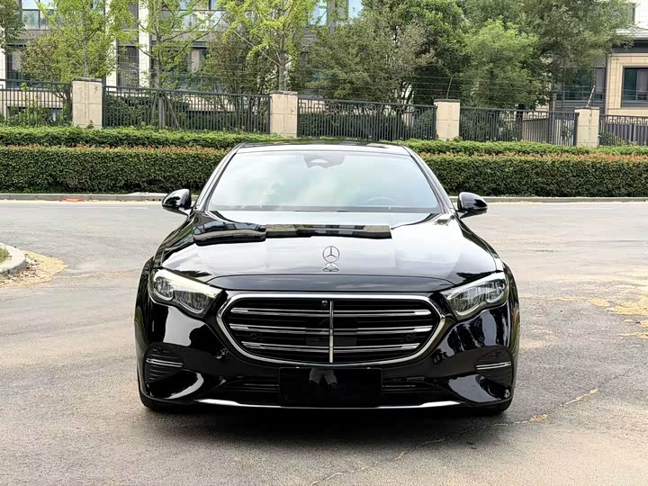 Mercedes-Benz E-Class 2024 E 260 L