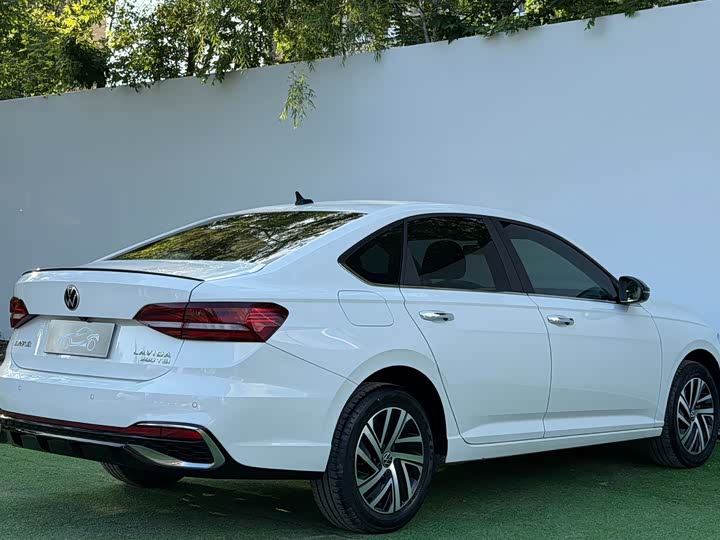 Volkswagen Lavida