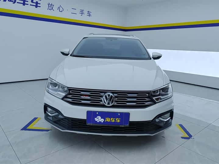 Volkswagen C-TREK (2020)