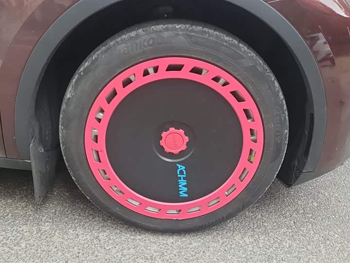 Tesla Model Y Long Range