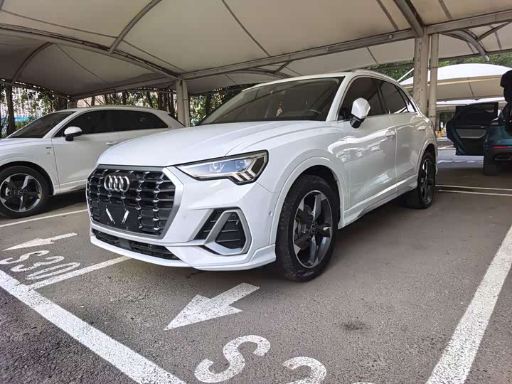 Audi Q3 35 TFSI Fashion Sport