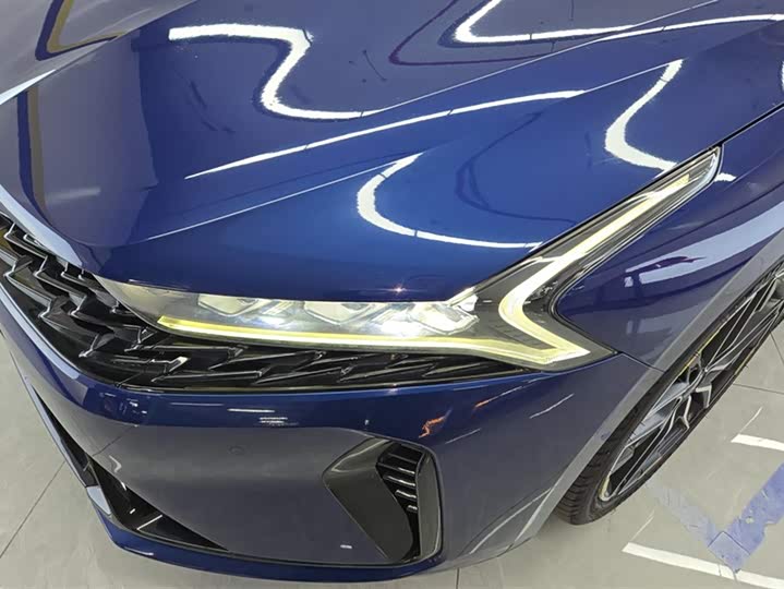 Kia KiaK5 2021