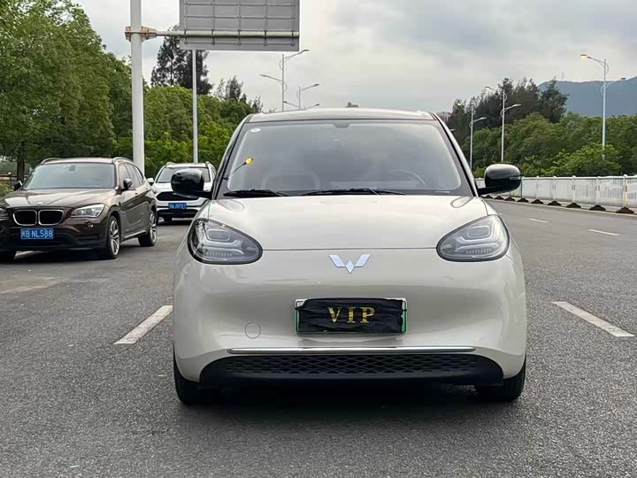 Wuling Bingo 333 км Yuexiang