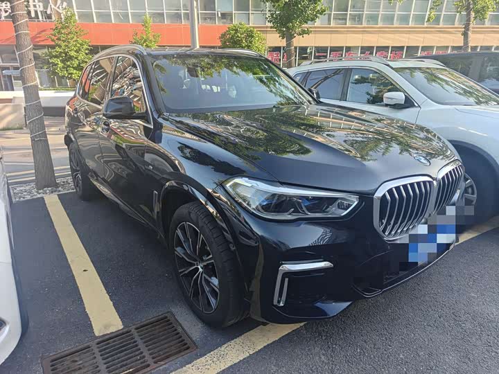 BMW X5 xDrive30Li Premium M Sport Package (2022 Facelift)