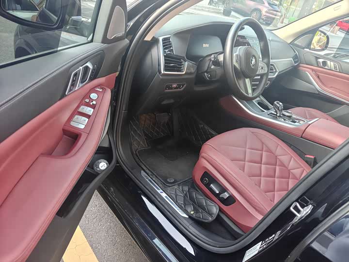BMW X5 xDrive30Li Premium M Sport Package (2022 Facelift)