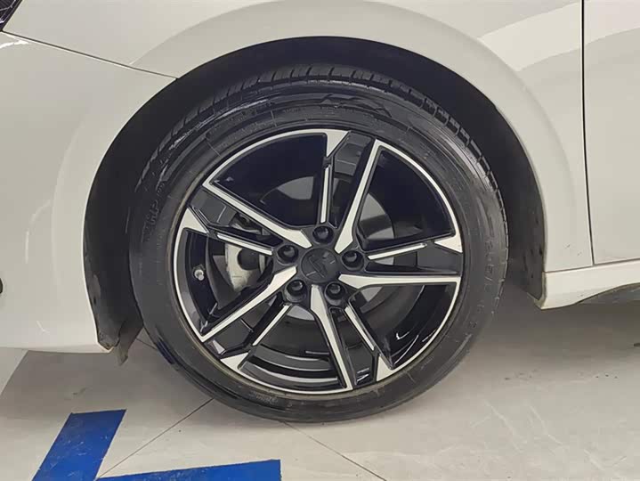 Geely Binrui COOL