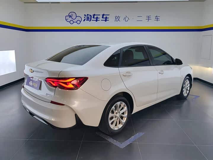 Chevrolet Cruze 1.5 DCT Enjoy