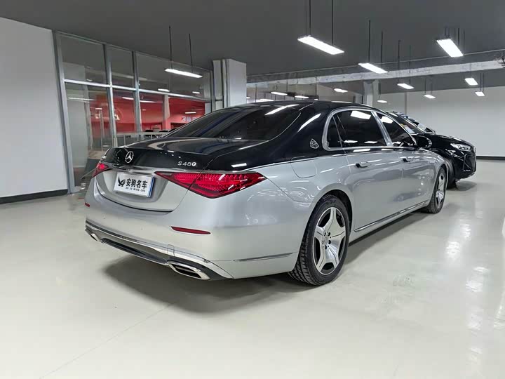 Mercedes-Maybach S-Class