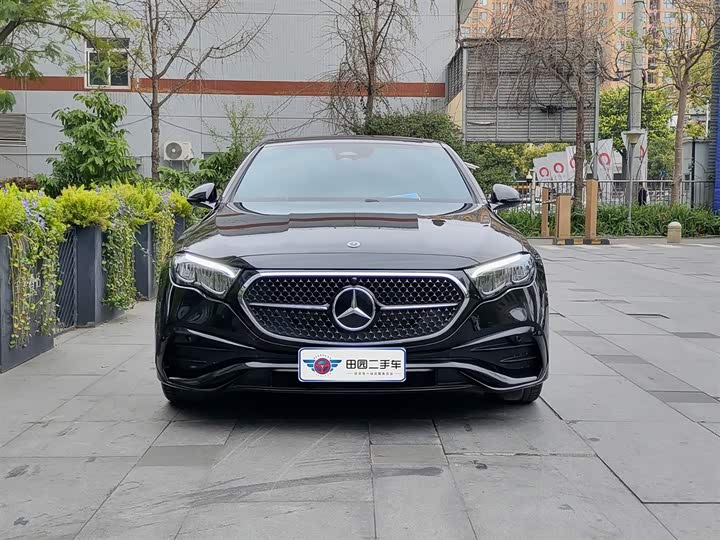 Mercedes-Benz E-Class (Im port) E 260 Sport