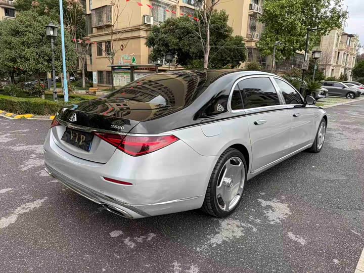 Mercedes-Maybach S-Class