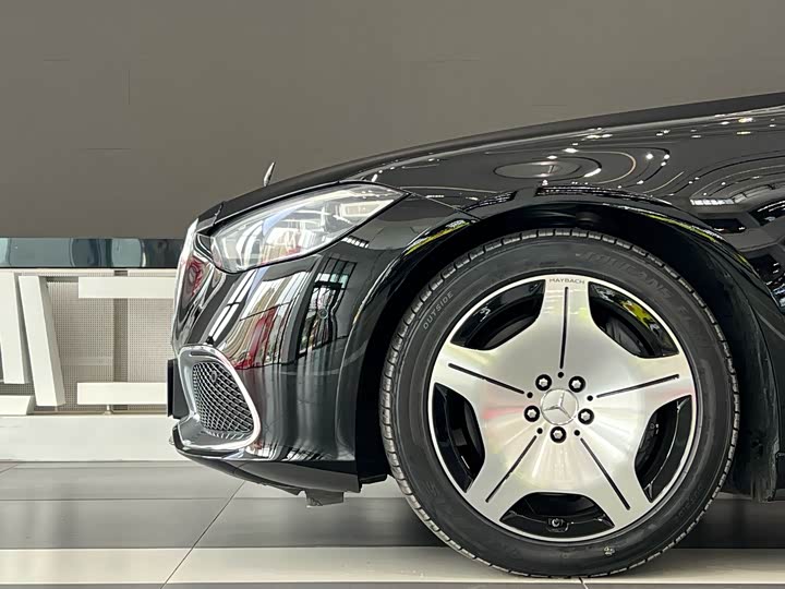 Mercedes-Maybach S-Class