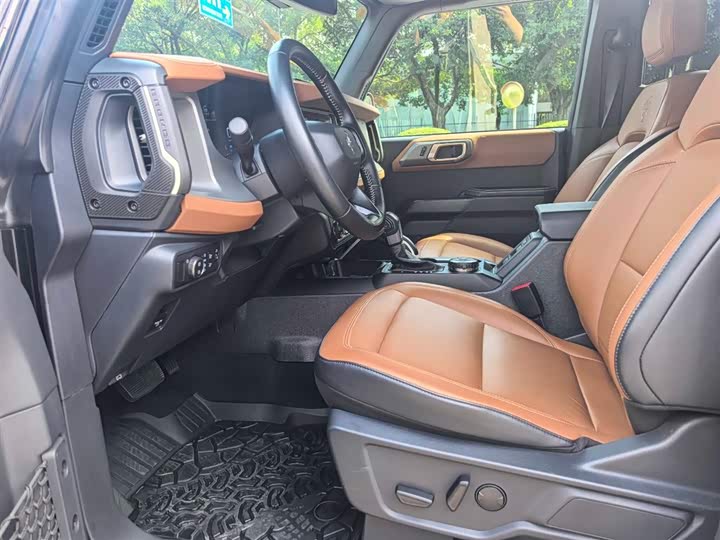Ford Bronco