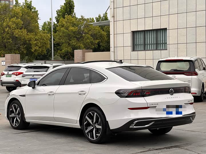 Volkswagen Lamando L