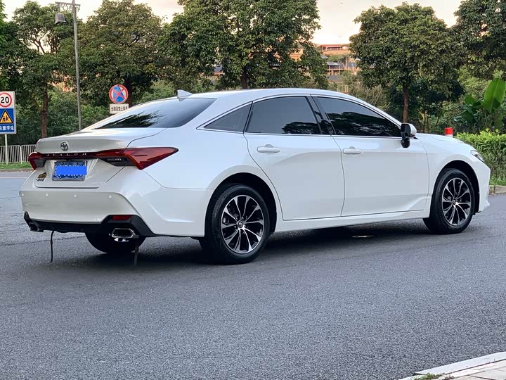 Toyota Avalon