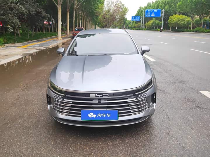 BYD Destroyer 05 Honor DM-i 55 km Luxury