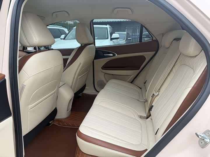 Great Wall ORA Good Cat 401 km Standard Range Luxury NCM