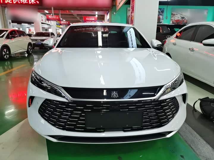 BYD Qin L DM-i Smart Drive 120 km Chaoyue