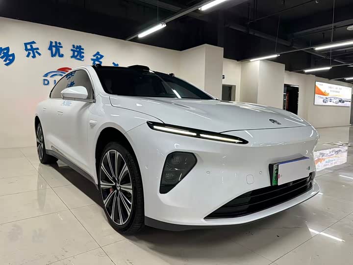 Nio ET7 75 kWh Executive Signature