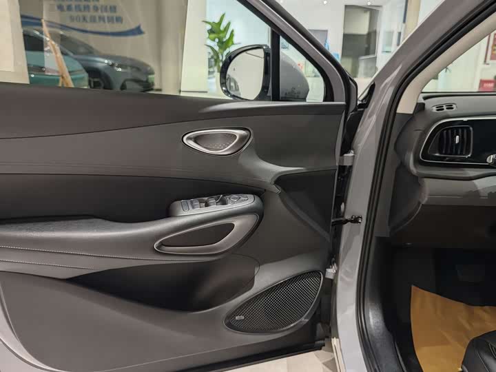 BYD Sea Lion 05