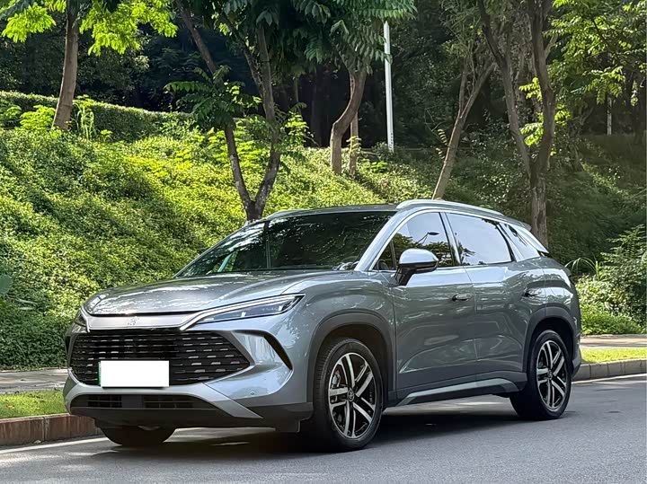 BYD Song L DM-i 112 km Beyond