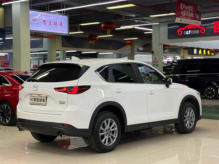 Mazda CX-52.0 AT