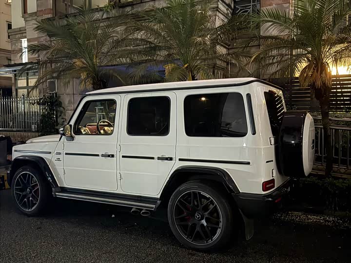 Mercedes-Benz AMG G 63