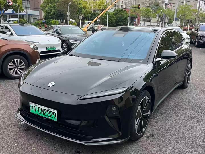 Nio ET5T