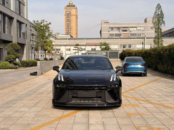 Lynk & Co 03+ Racing