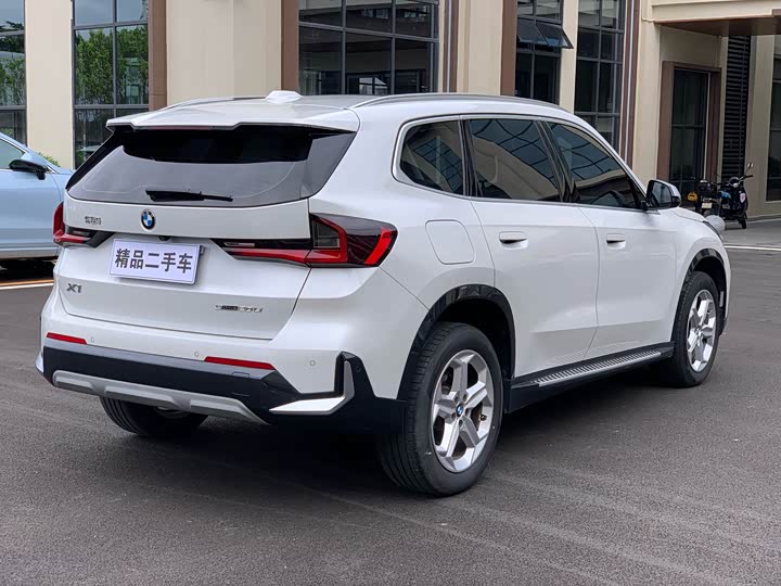 BMW X1 s Drive20Li X Design Package