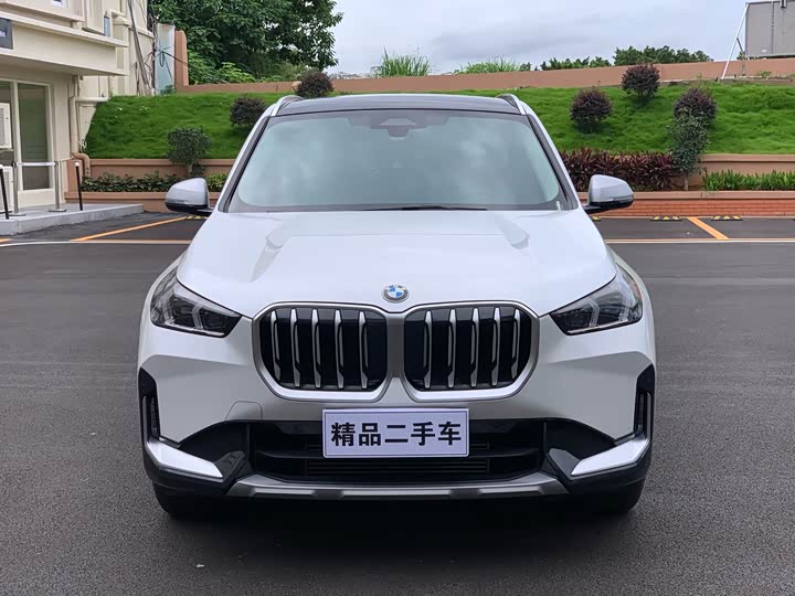 BMW X1 s Drive20Li X Design Package