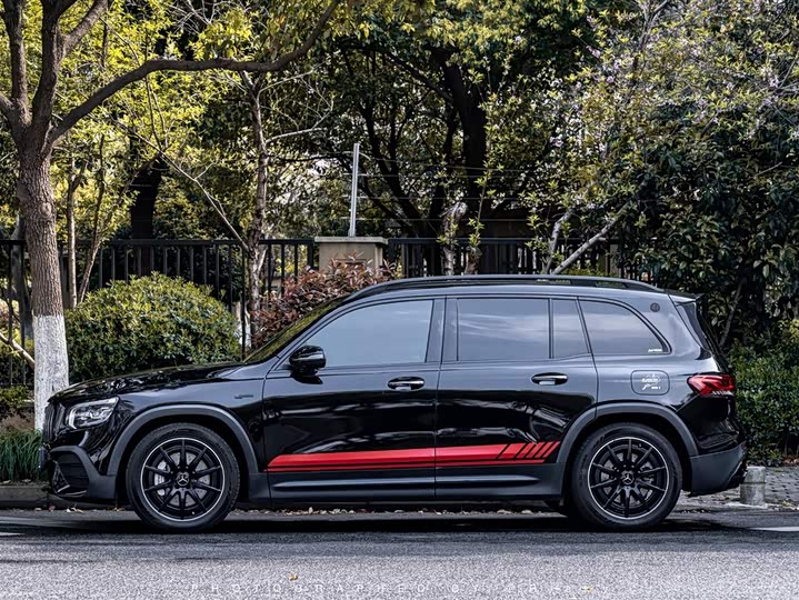 Mercedes-Benz GLB AMG 2021 рестайлинг AMG GLB 35 4MATIC