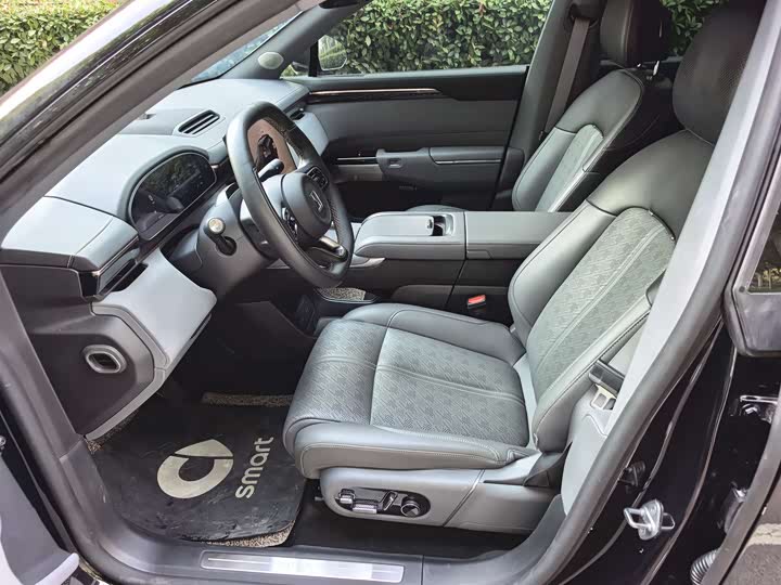 Zeekr 7X 75 kWh